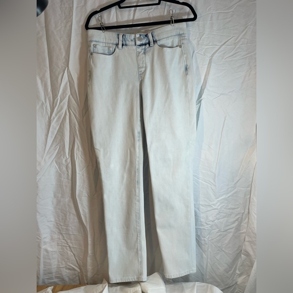 Soft Surroundings The Ultimate Denim Relaxed Straight Jeans Size Small - Picture 2 of 16